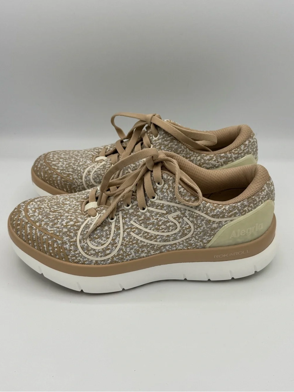 Alegria Roll On 2 Women’s Mesh Knit Lace-Up Sneakers Rok n Roll Technology